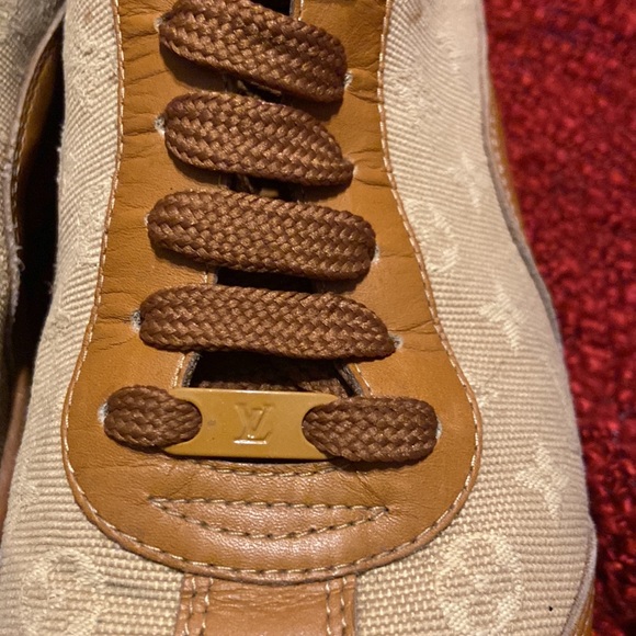 Louis Vuitton leather with monogrammed cloth tennis shoes - Picture 3 of 7